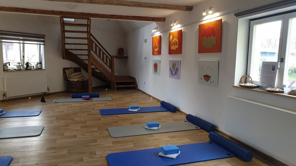 Open gallery