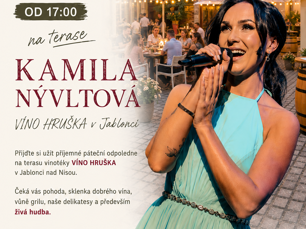 KAMILA NÝVLTOVÁ auf der Terrasse des VÍNO HRUŠKA in Jablonec