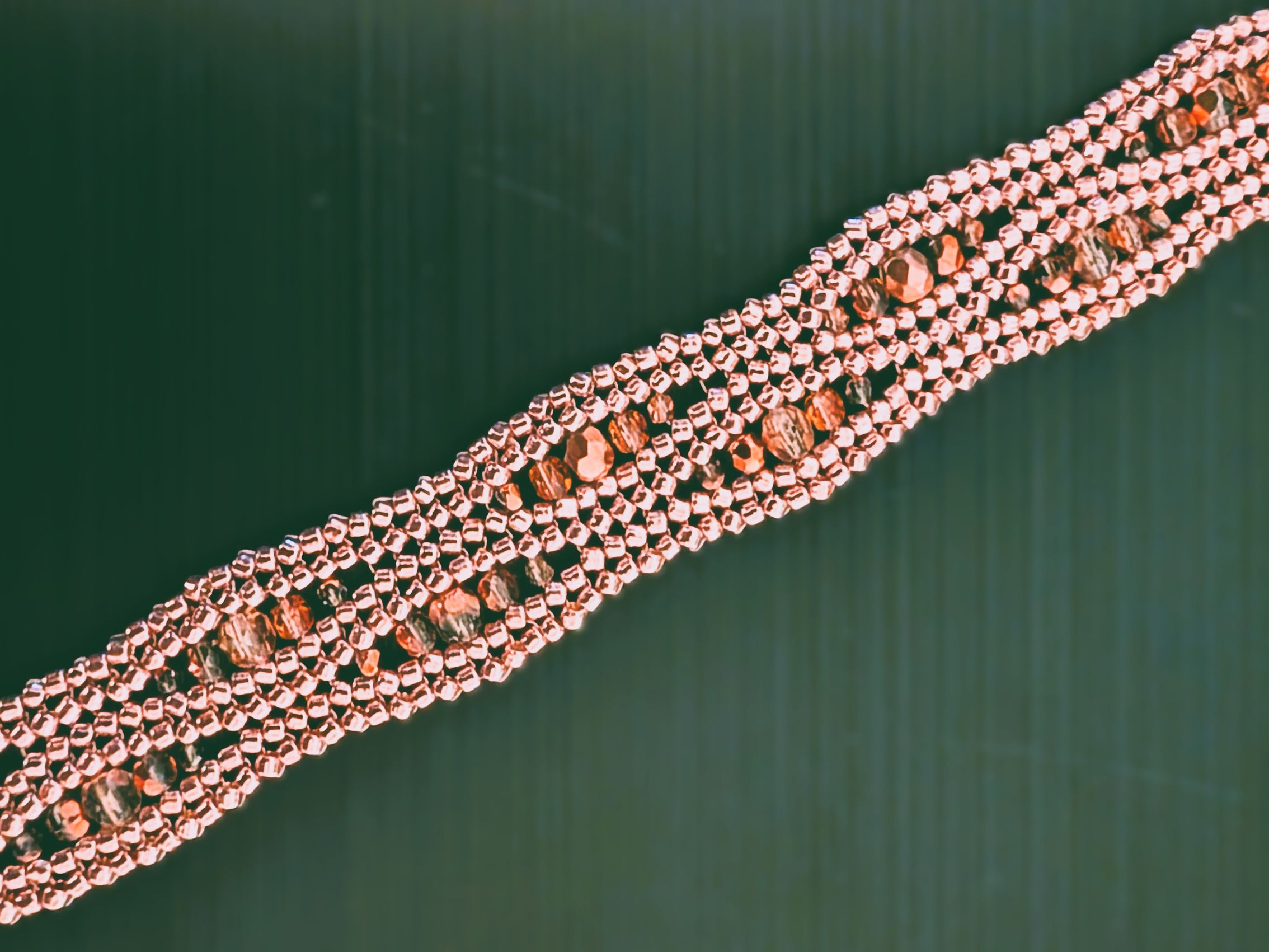 Jewellery-making course for adults