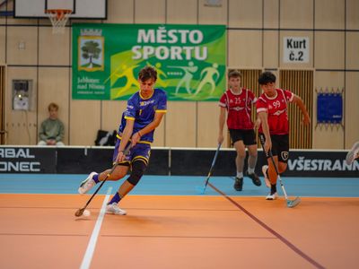 Floorball match, men, against Florbal Primátor Náchod B – Municipal sports hall