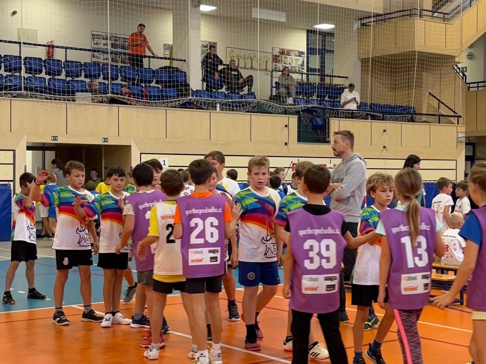 Primary school mini handball tournament