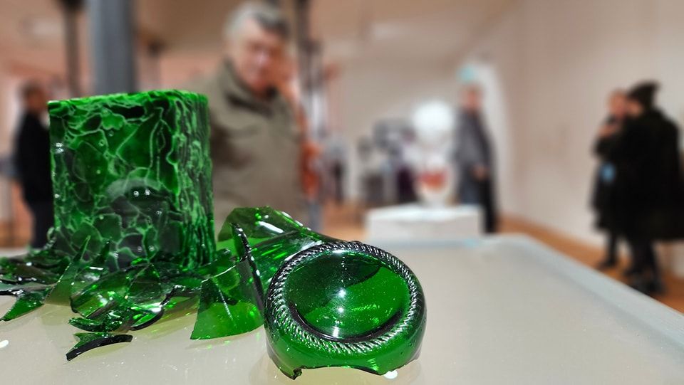 Open gallery