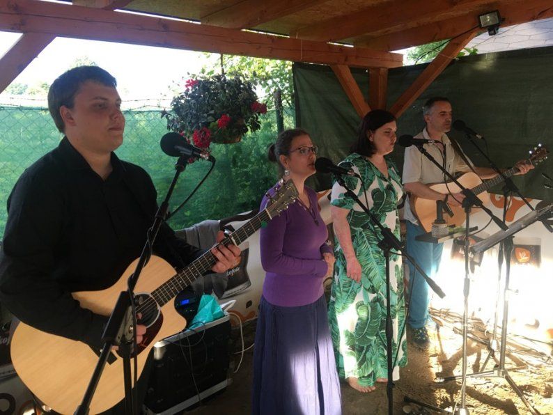 Avízo concert