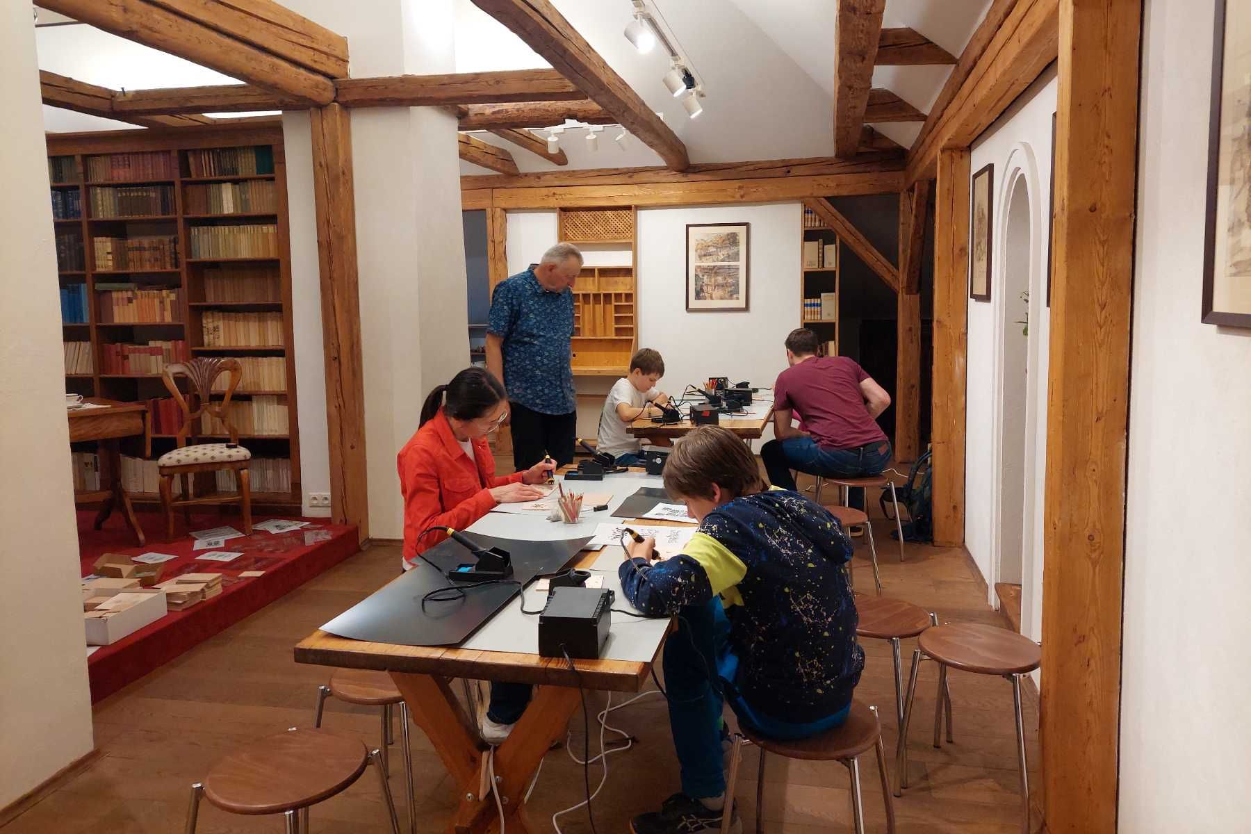 Workshop: Der Knopf aus Jablonec