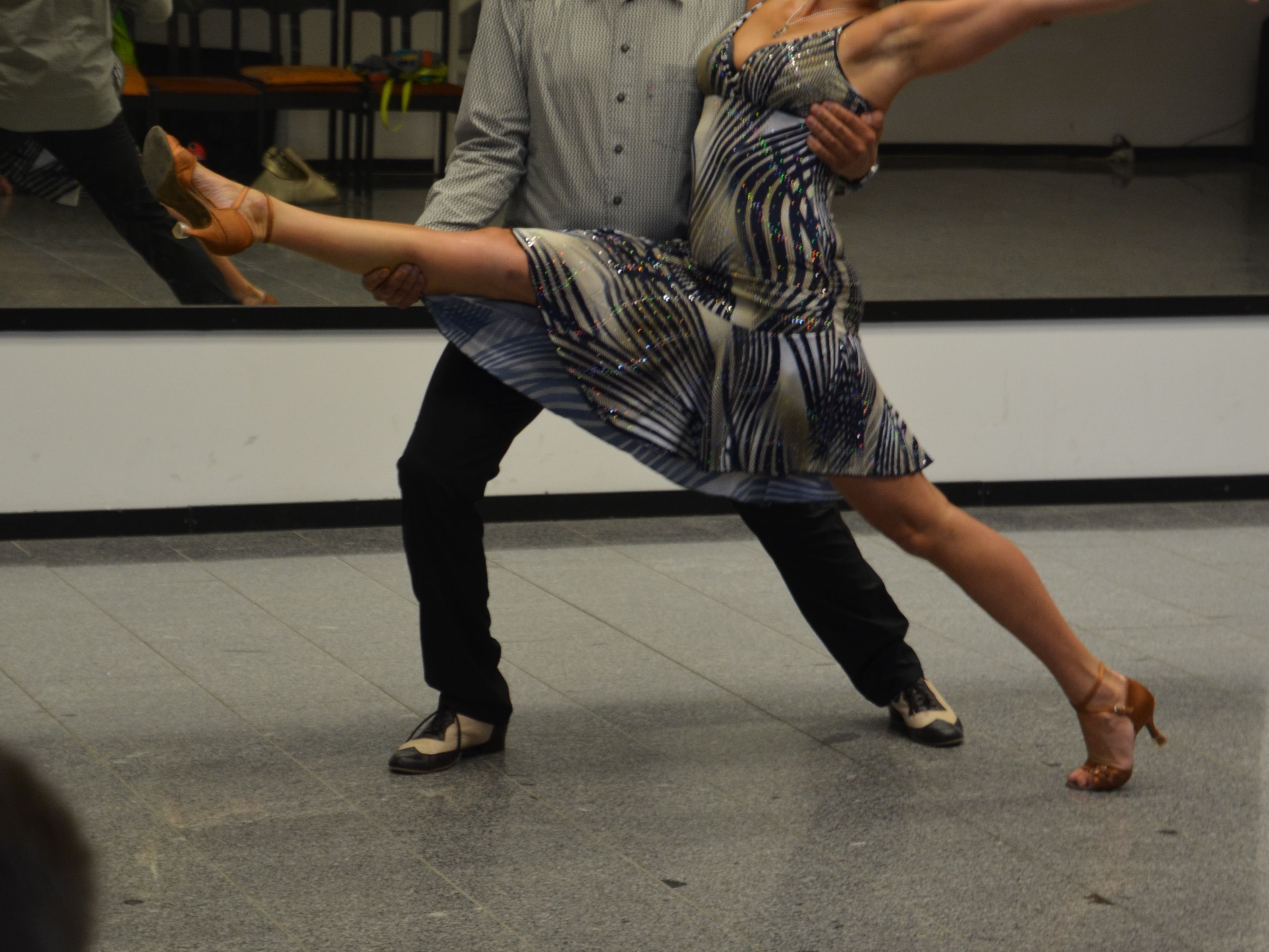 Dance for adults on Mondays