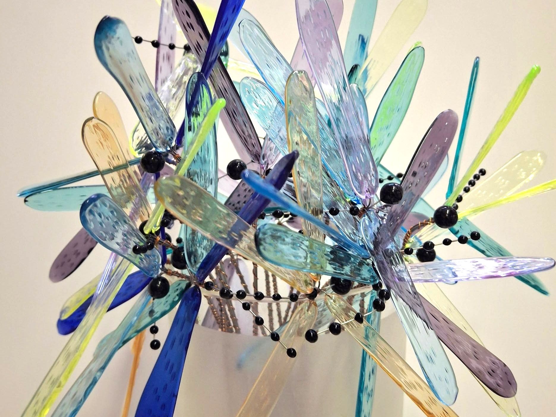 Glaskunst und Blumen von Marcela Růžičková