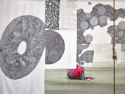 Wave after wave – University Gallery N