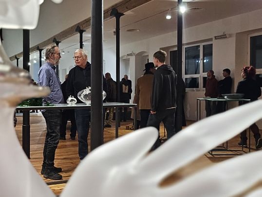 Open gallery