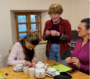Korálkový workshop – Dům česko-německého porozumění. o.p.s.