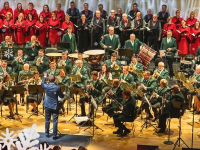Advent concert by the Škoda Auto MB Wind Orchestra – Eurocentrum