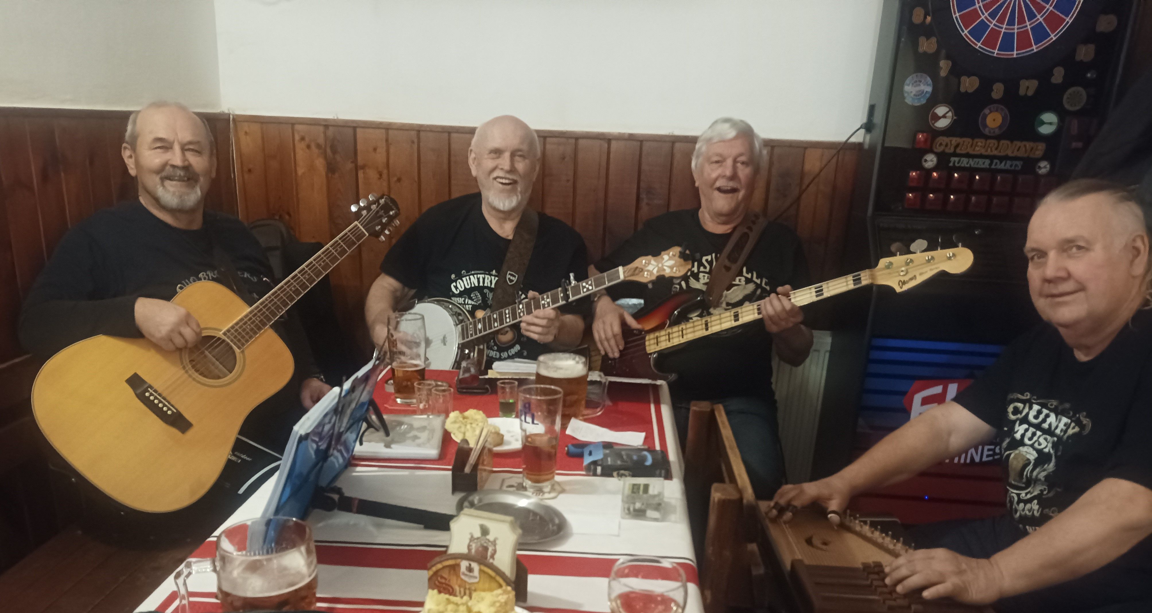 Country- und Folkloreabend