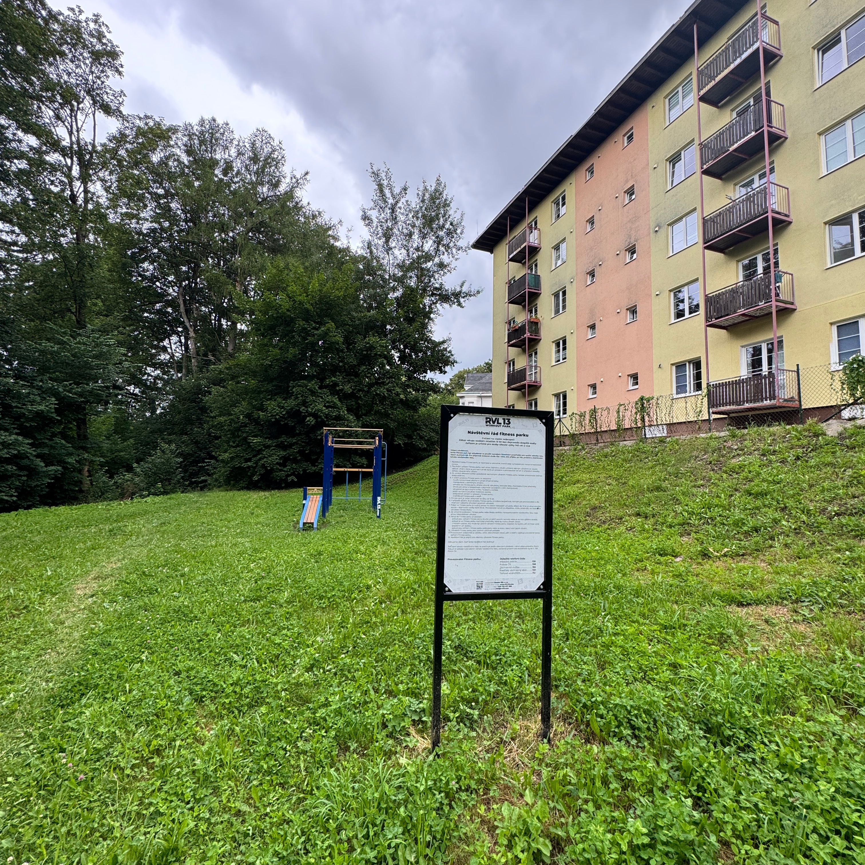 Workoutové hřiště - Jablonec n/N, Na Roli