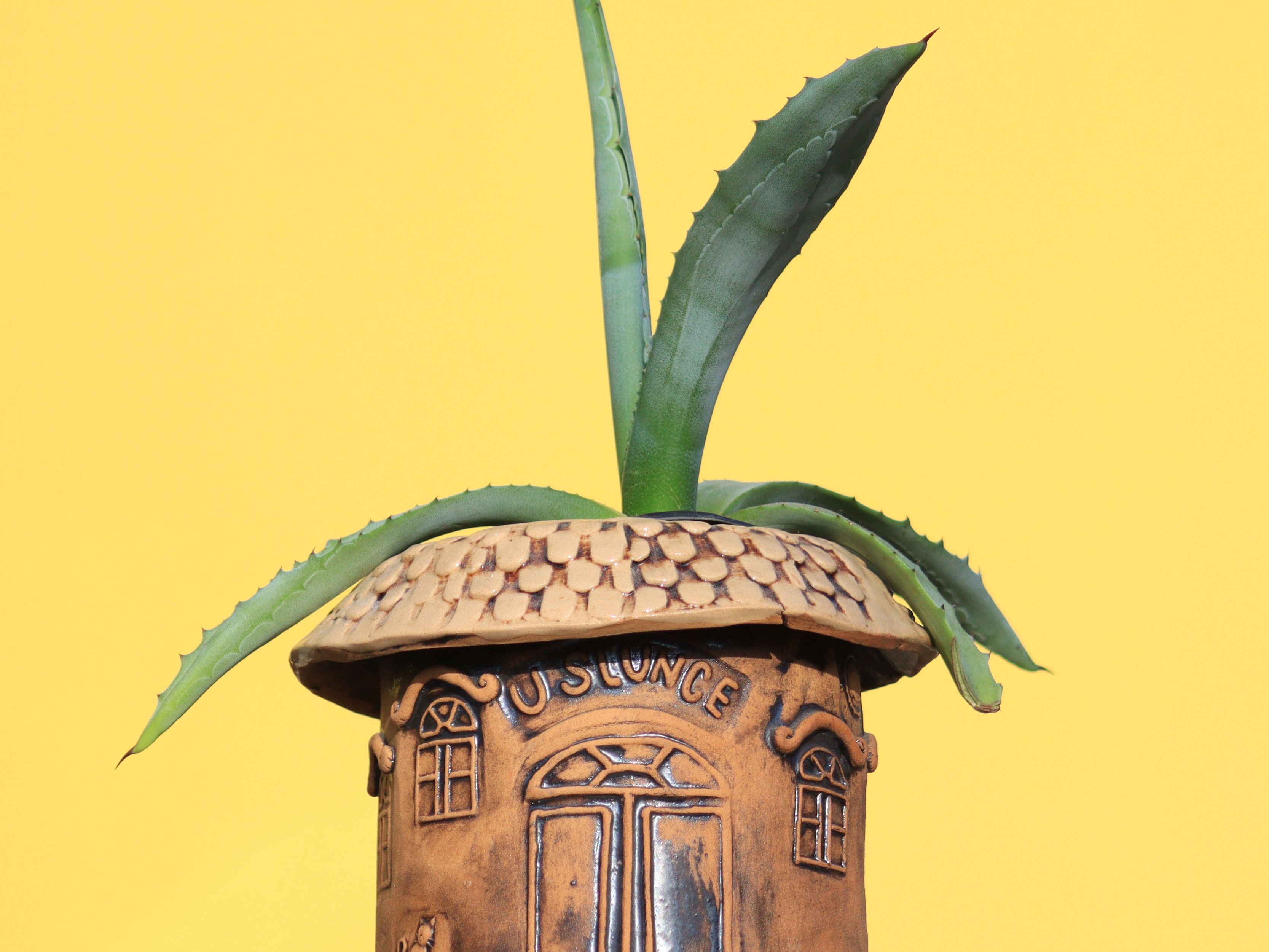 Warsztat ceramiczny – doniczka