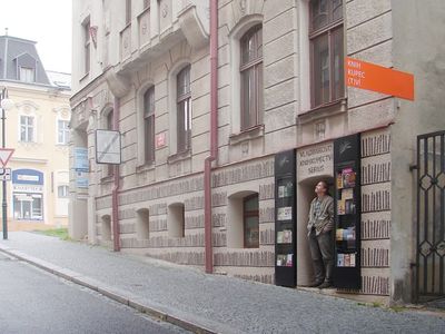Serius Bookshop