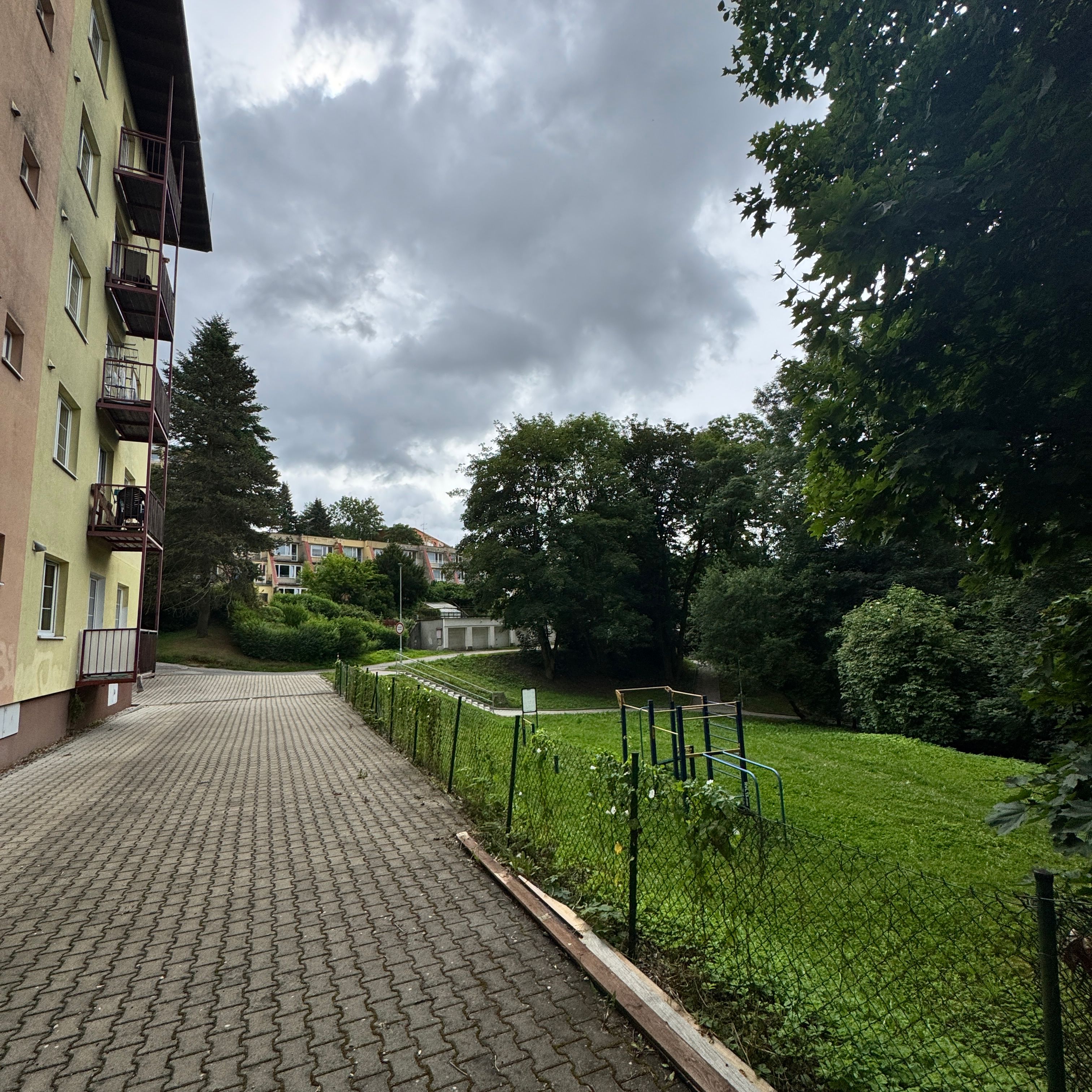 Workoutové hřiště - Jablonec n/N, Na Roli