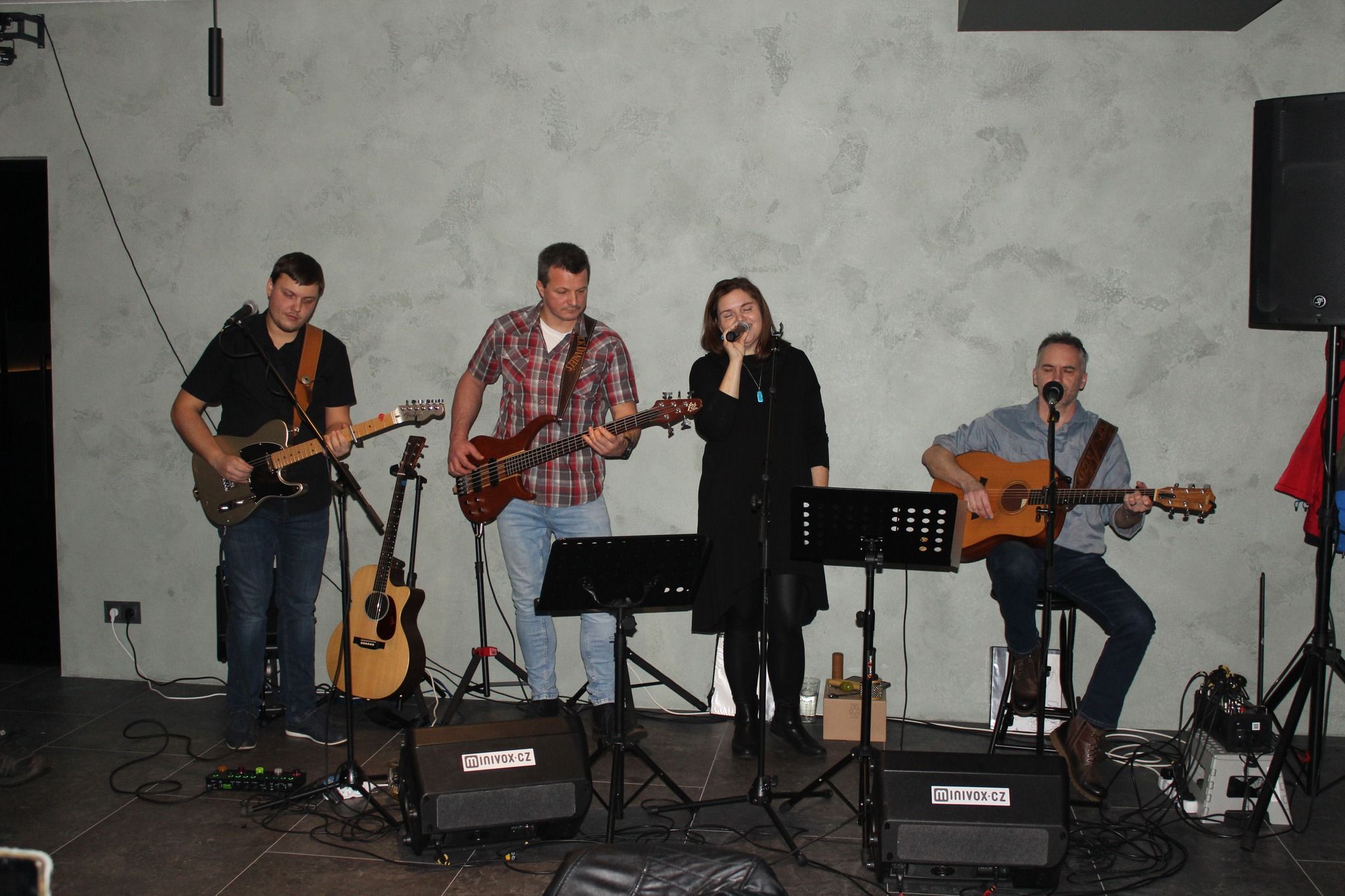 Den otců kapela Avízo