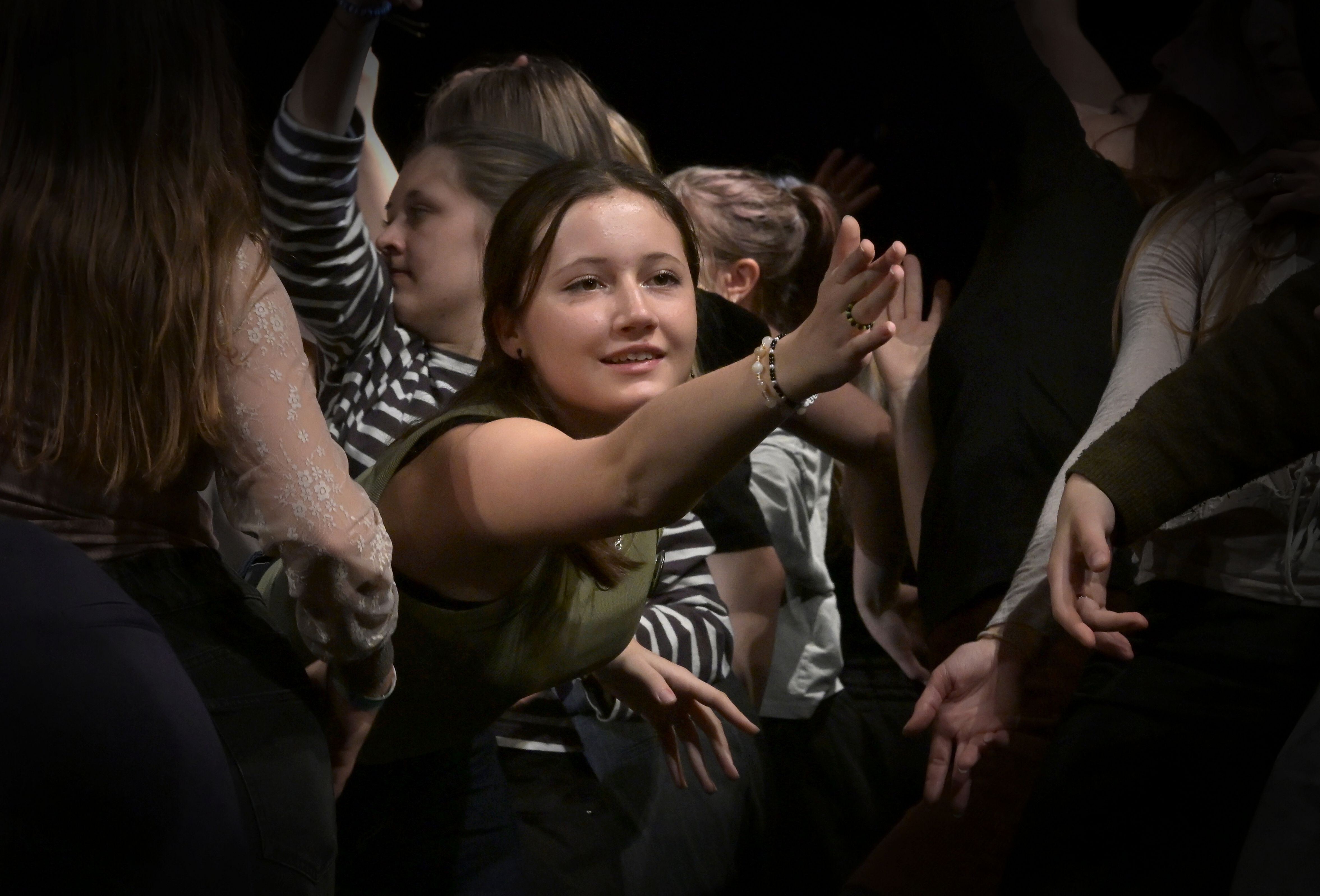 Dance, dance... 2026