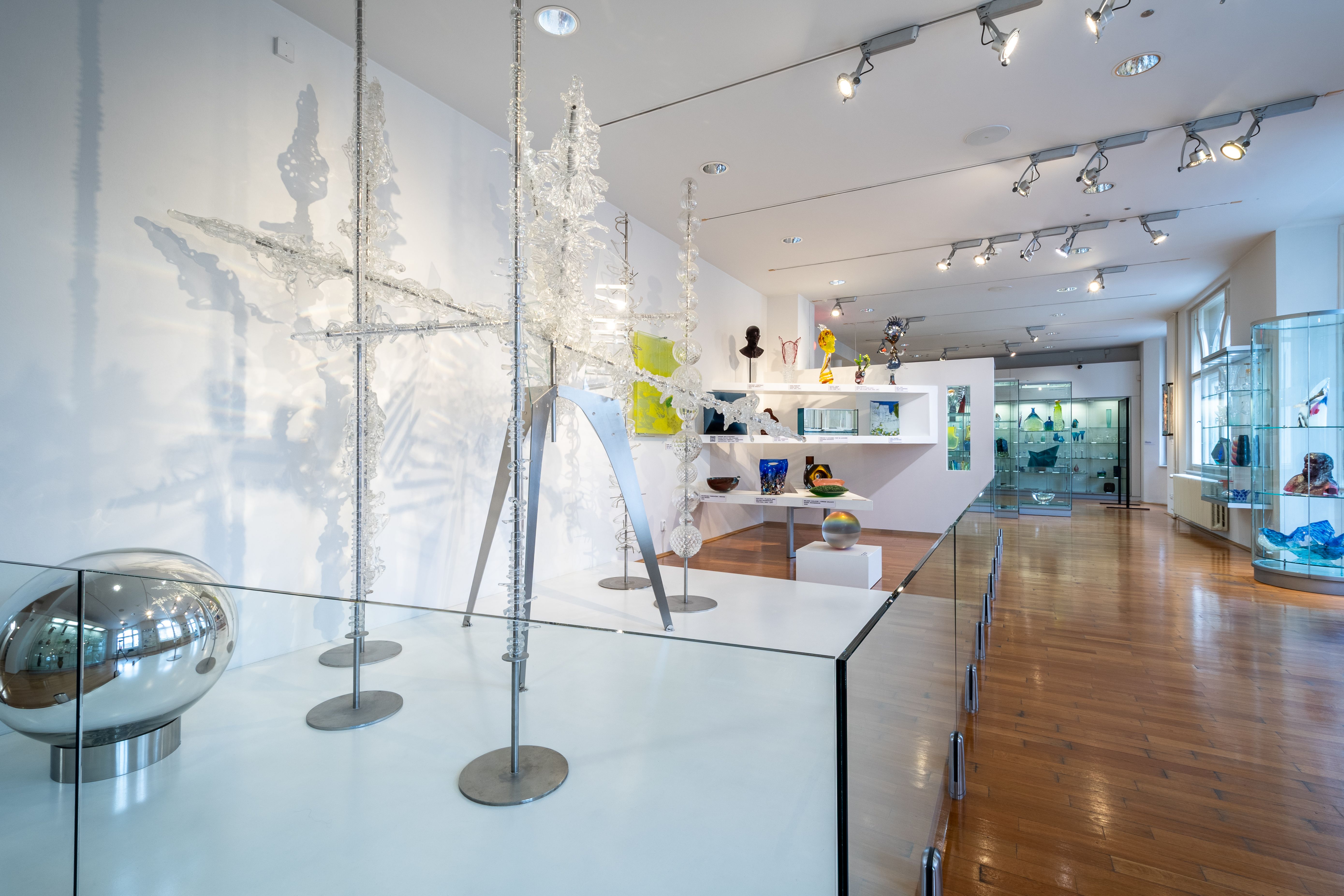 Open gallery