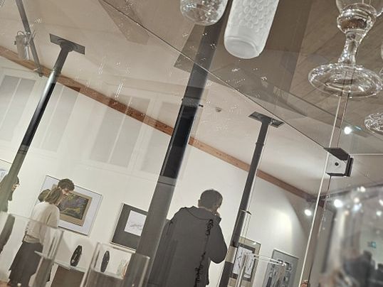 Open gallery
