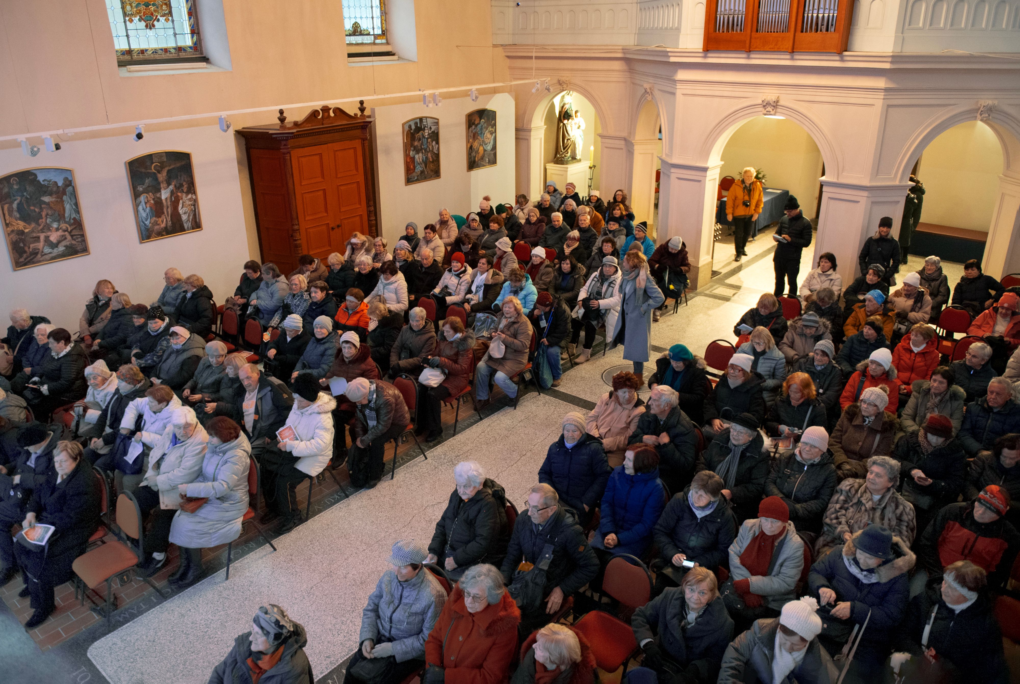ADVENTSKONZERT FÜR SENIOREN