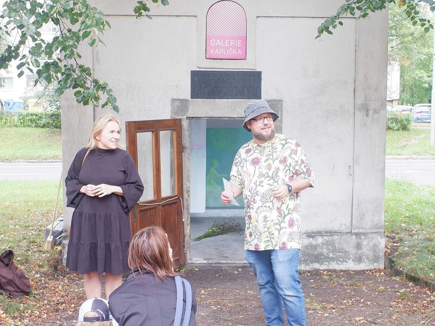 Open gallery