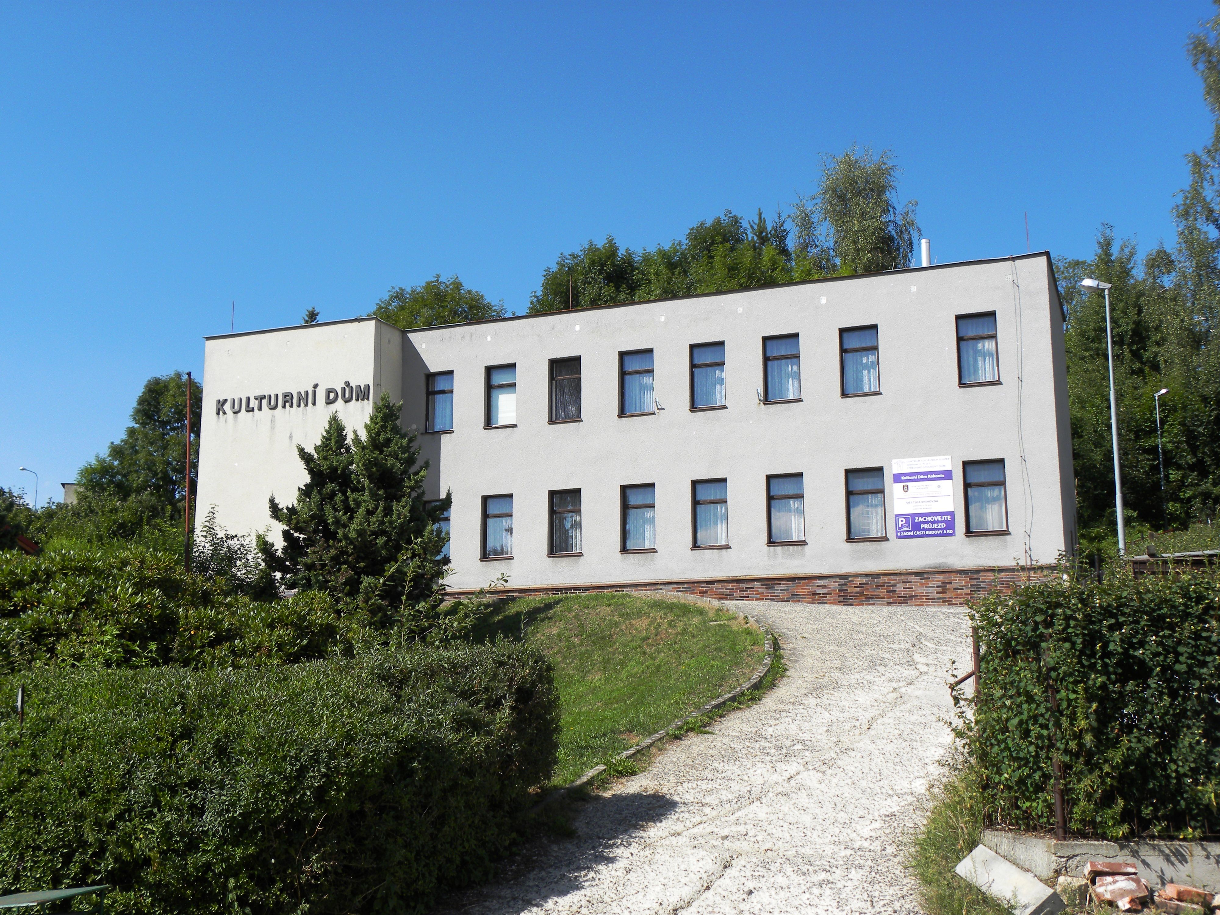 Open gallery