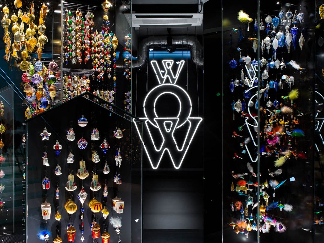 Guided tour with commentary of the ‘World of Wonders’ exhibition