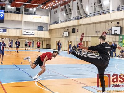 Zápas v házené TJ. El. Praga muži - Běla p/B – Městská hala