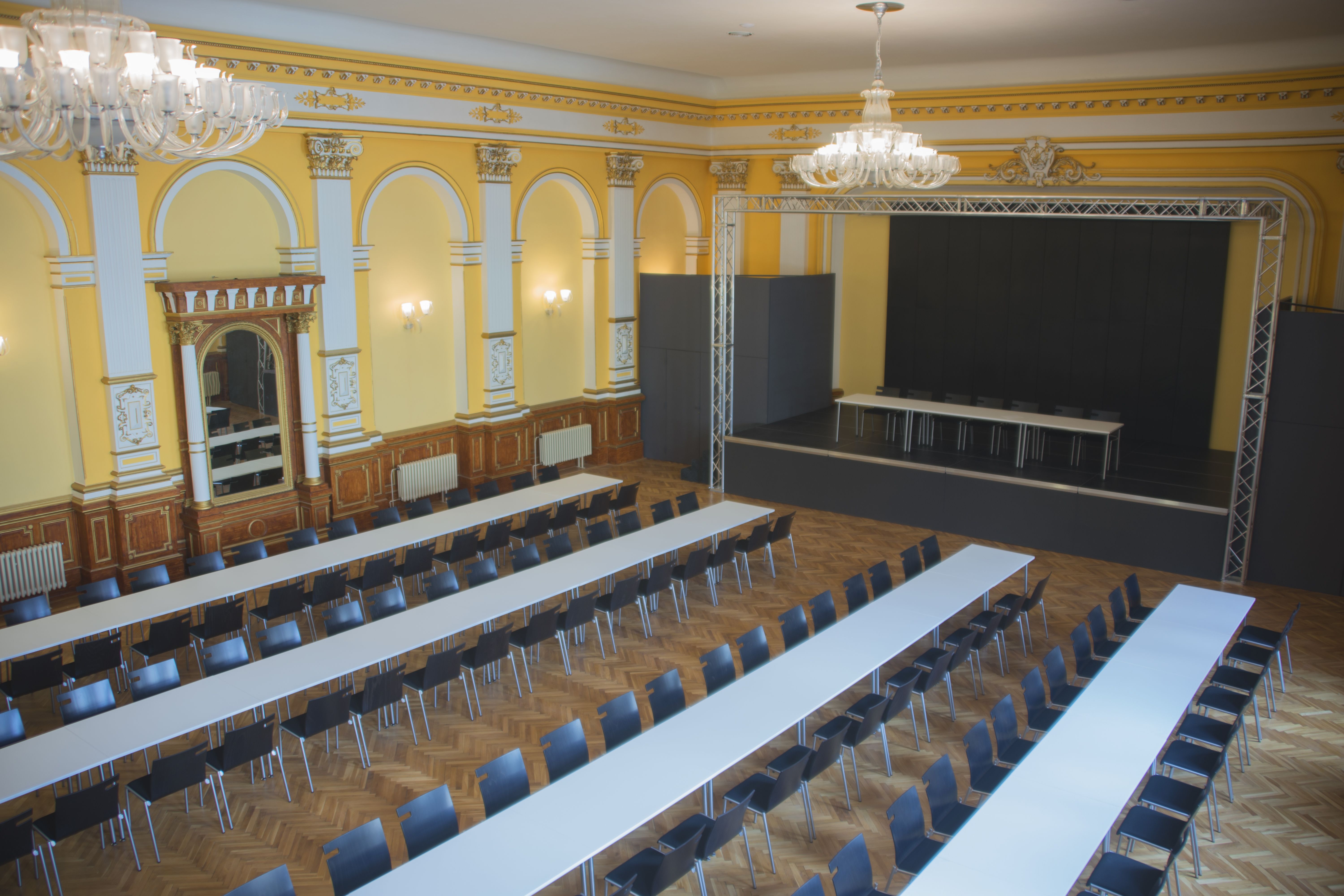 Hotel Praha - společenský sál