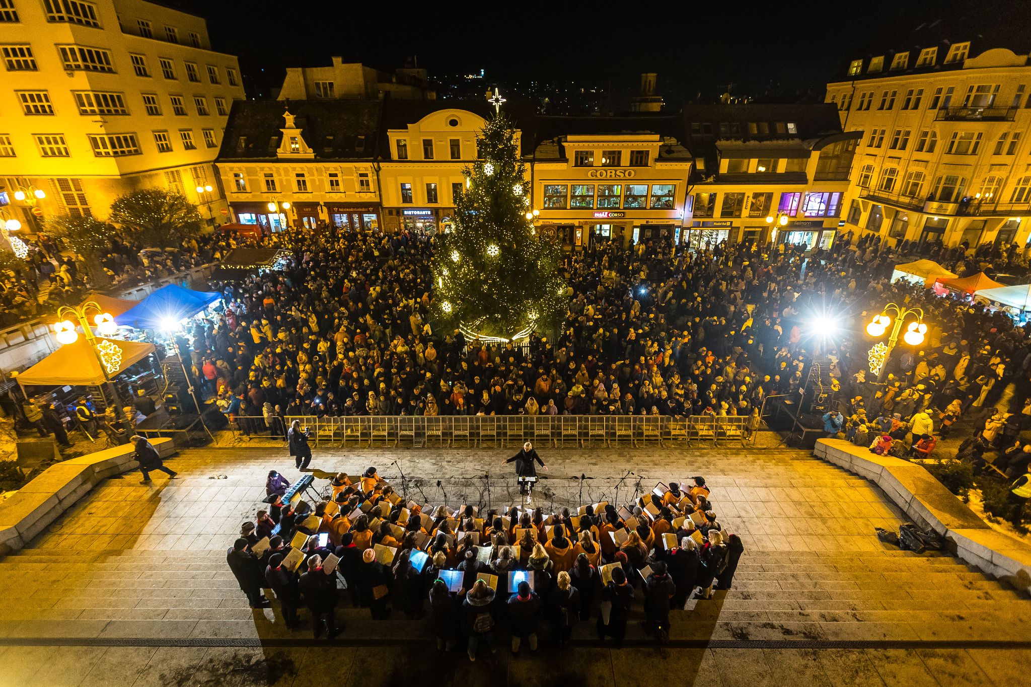 Weihnachtsbaum-Beleuchtung