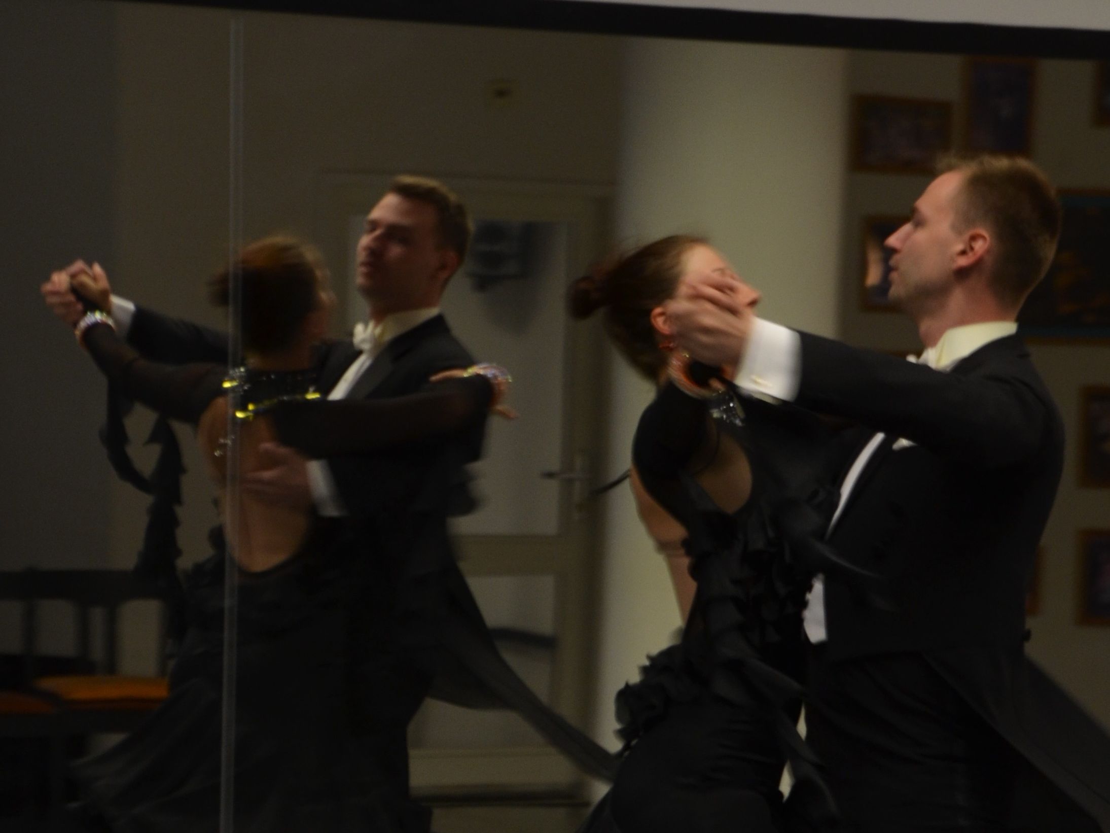 Dance for adults on Mondays