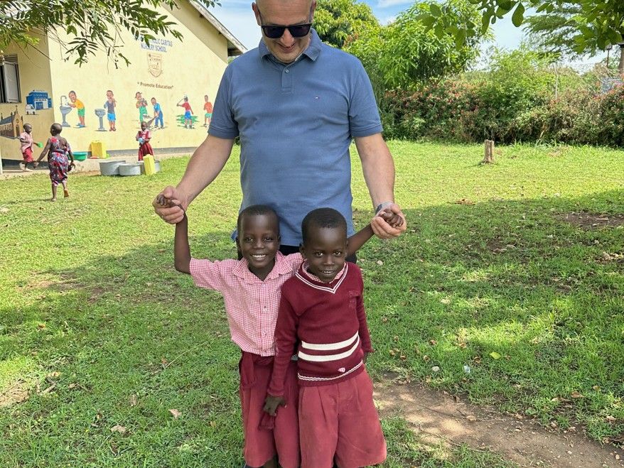 Život v Ugandě a charitativní projekt v Adjumani