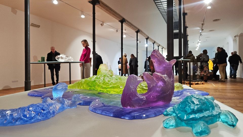 Open gallery